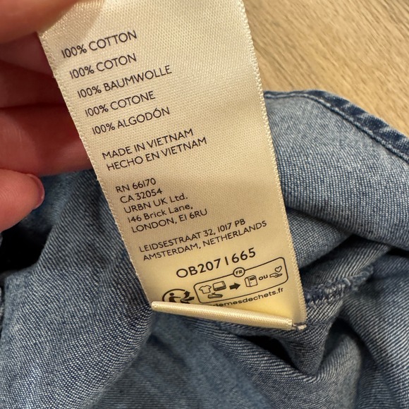 Free People We The Free After Hours Denim Top Montauk Wash Size XS NWT Oversized - Picture 10 of 11